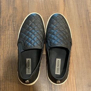 Steve Madden slip on shoes